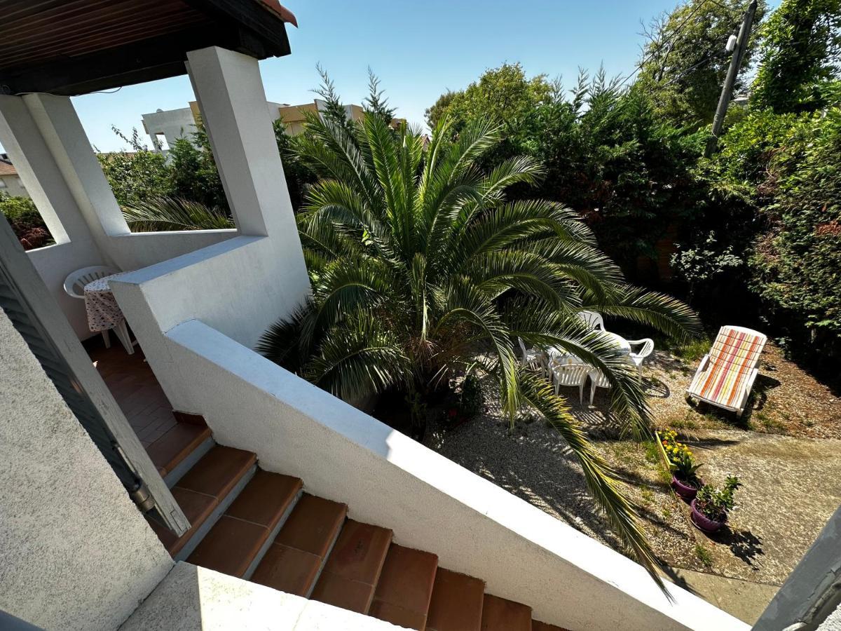 Villa La Desiree - Haut De Villa, 68M2, 8 Personnes Max, Climatise, 4 Etoiles, 120M2 De Jardin Et Parking, Wifi, Vu Mer อองทีบส์ ภายนอก รูปภาพ